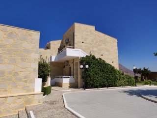 Viglia Beach Apartments